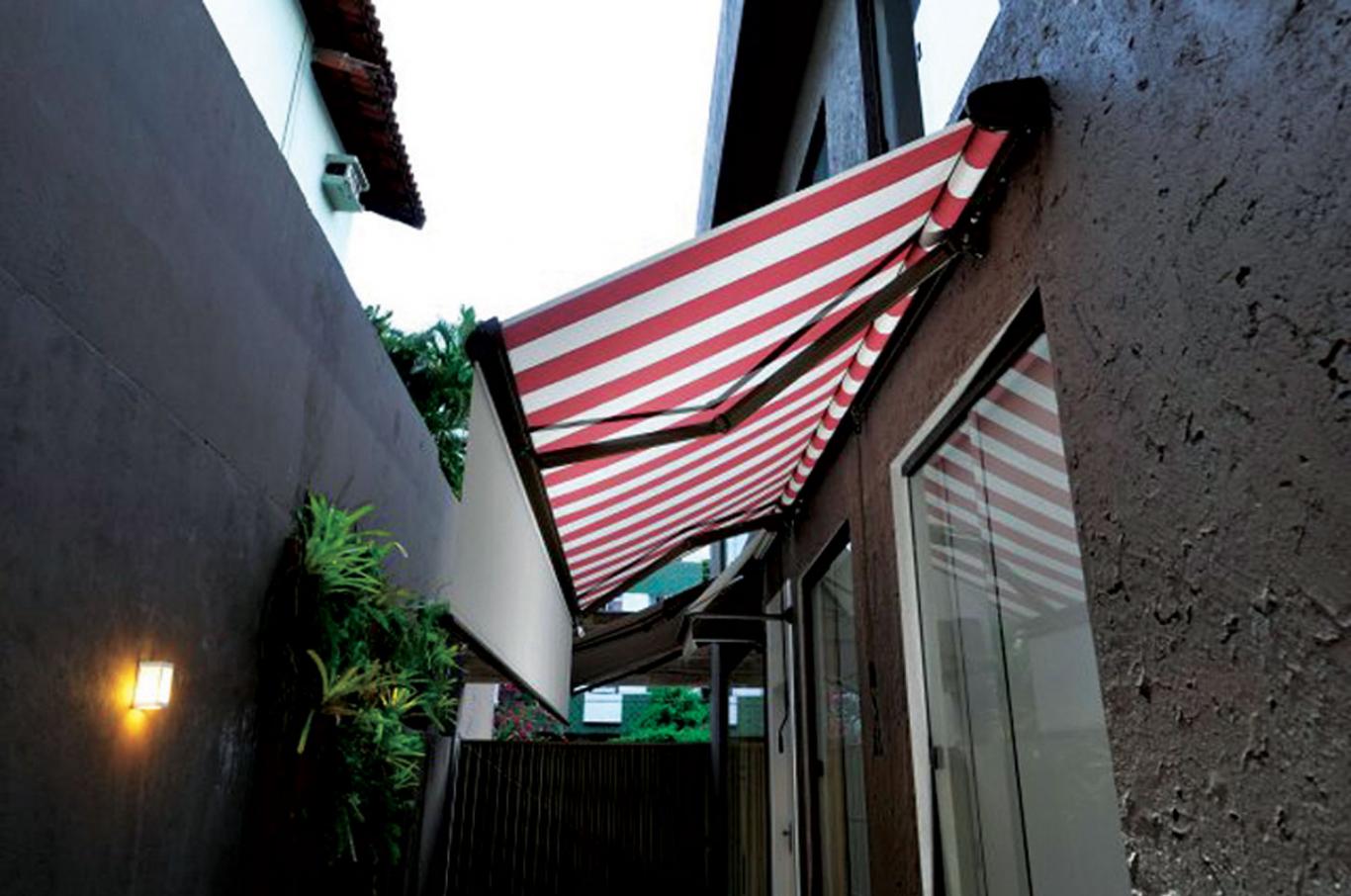 Toldos de Braços Retráteis Toldos de Braços Retráteis
